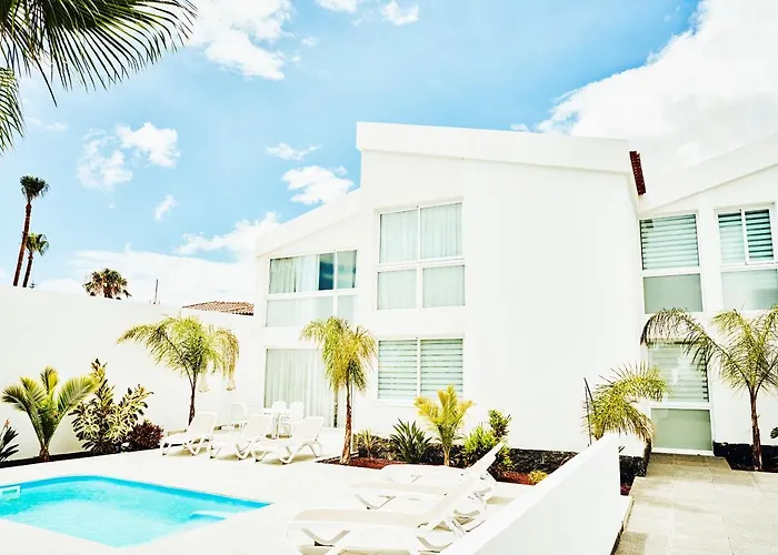Carla - 3bdr + 3bath In Amarilla Golf * San Miguel de Abona