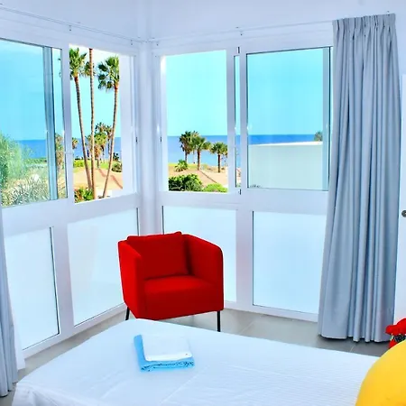 Carla - 3bdr + 3bath In Amarilla Golf Villa *