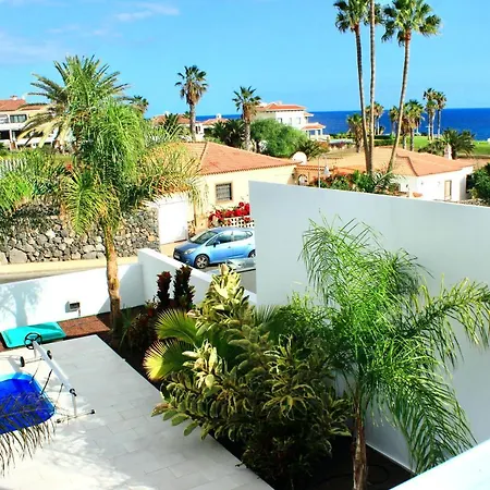 Carla - 3bdr + 3bath In Amarilla Golf *